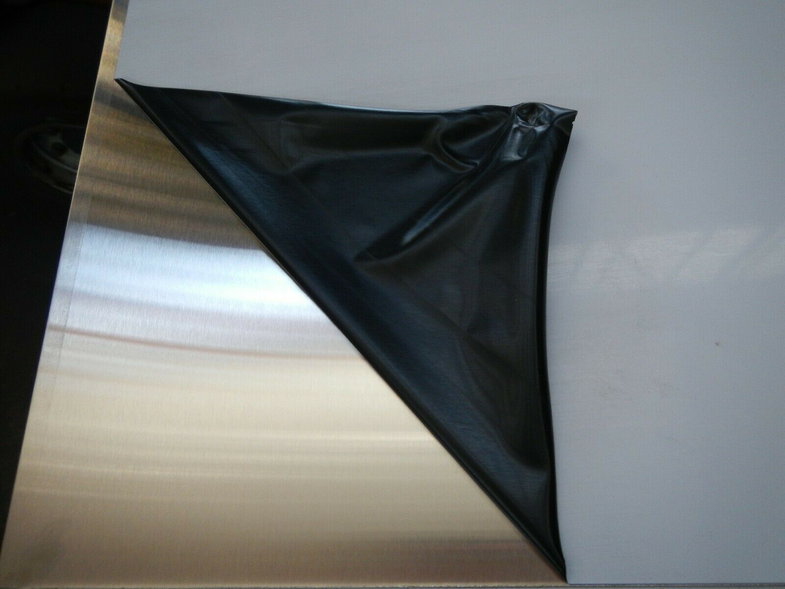 Picture 2 of 9